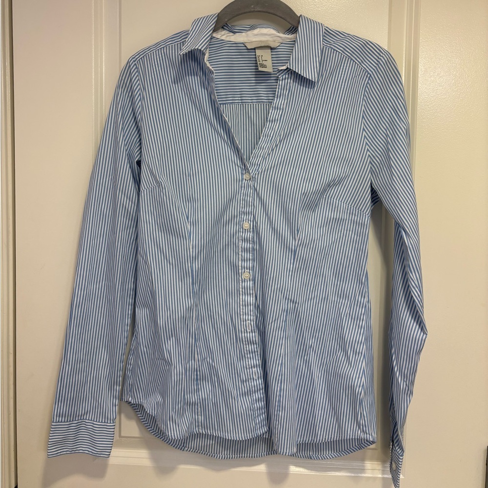H&M Blue & White Striped Button-Down Shirt (S)